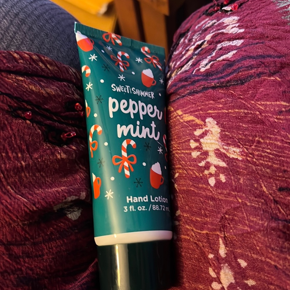 Sweet and Shimmer Peppermint Lotion